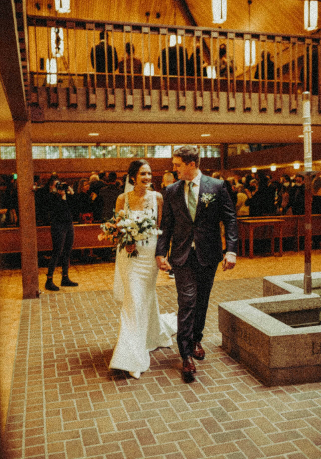 taylor-gray-pnxwnFH5gco-unsplash